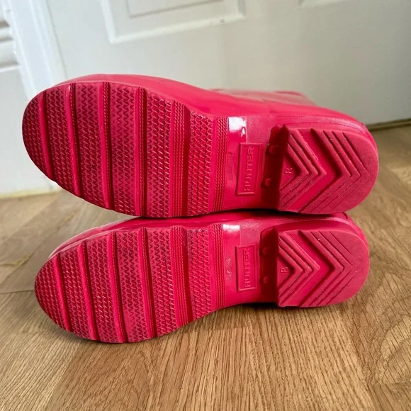 Hunter Tall Rain Boots Big Kids Fuchsia - Picture 7 of 8